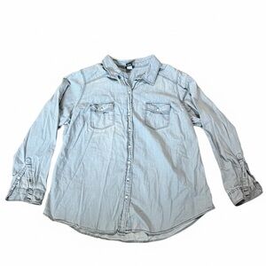 Torrid Size 2 Grey Denim Chambray Button Down Shirt Long Sleeve Plus Size 2X